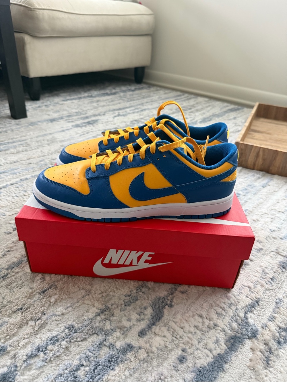 Nike Low-Top Blue & Yellow Sneakers